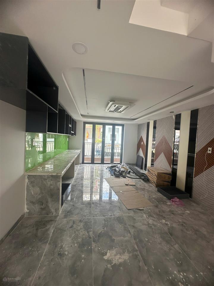 Bán nhà mới 100% hẻm 1/ 6m phạm đăng giảng, dt 4mx20m, lửng, 3 lầu, nhà mới, full nội thất