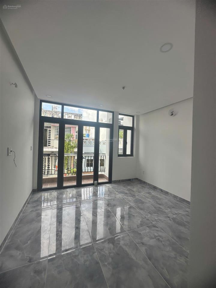 Bán nhà mới 100% hẻm 1/ 6m phạm đăng giảng, dt 4mx20m, lửng, 3 lầu, nhà mới, full nội thất