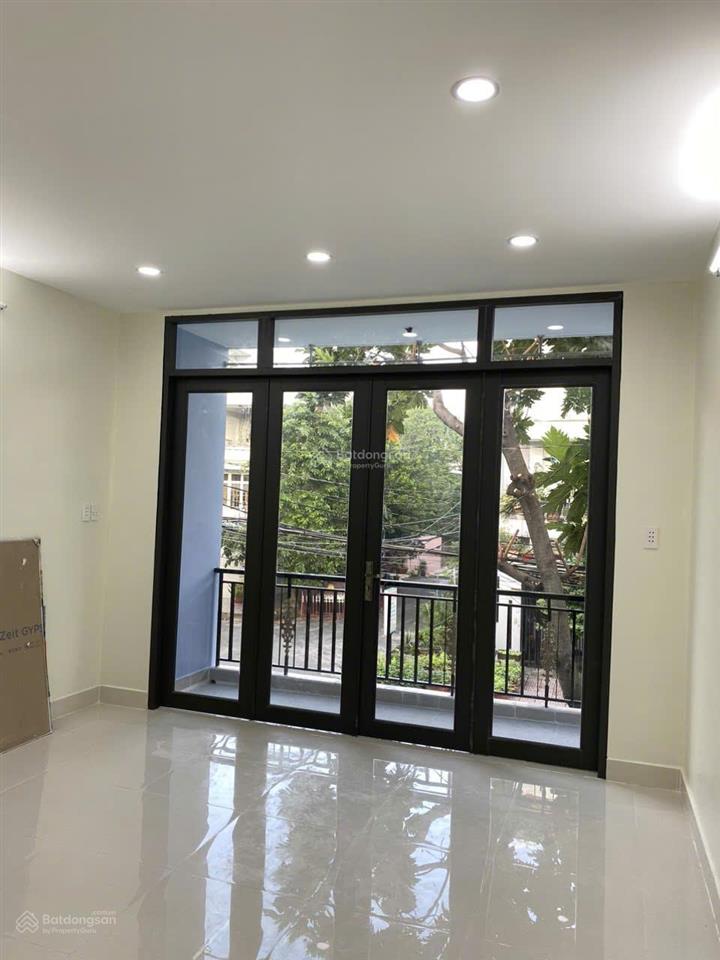 Bán nhà mặt tiền nguyễn hữu dật, dt 4mx15m, 2 tầng, nhà mới ở liền, gần đh công thương tp hcm
