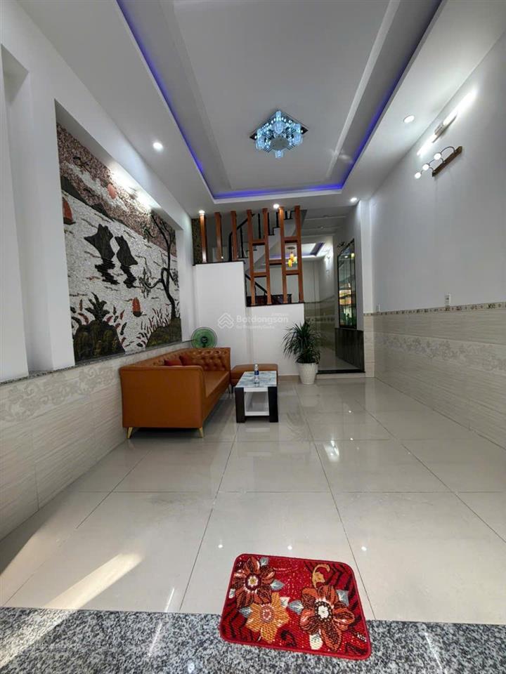 Nhà hẻm nhựa thông một sẹc 8m đường lê văn quới, 4x14m, đúc 3,5 tấm