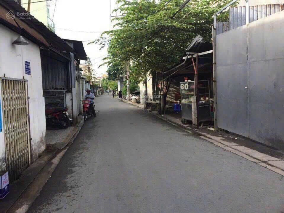 Nhà xưởng hẻm một sẹc thông 8m đường hương lộ 2, 9x37m nở hậu 12m tổng diện tích 384m2