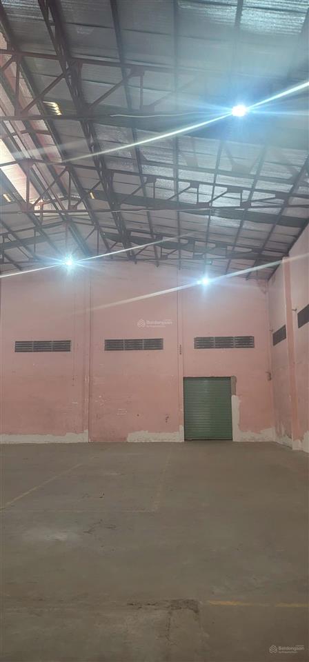 Nhà xưởng hẻm nhựa một xẹt thông 10m đường hương lộ 2, 23x45m full thổ cư