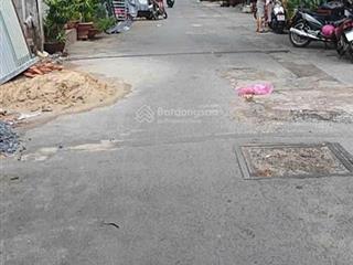 Nhà hẻm nhựa thông một xẹt 8m đường lê văn quới, 8x20m, 1 trệt 1 lửng nhà đang cho thuê