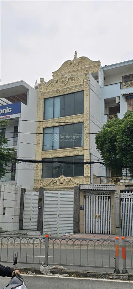 Tòa nhà mặt tiền kinh doanh sầm uất đường số 7 tên lửa, 6x21m 1 trệt 1 hầm 4 lầu sân thượng