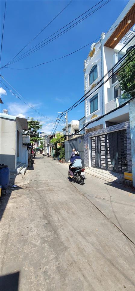 Nhà xưởng hẻm một sẹc thông 6m đường mã lò, 14x50m nở hậu 25m tổng diện tích 839m2