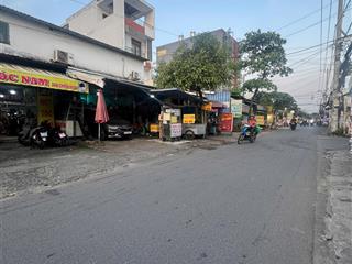 Mặt tiền kinh doanh gần tỉnh lộ 10, 4x35m, 1 trệt 1 gác suốt, có 2 căn cạnh nhau