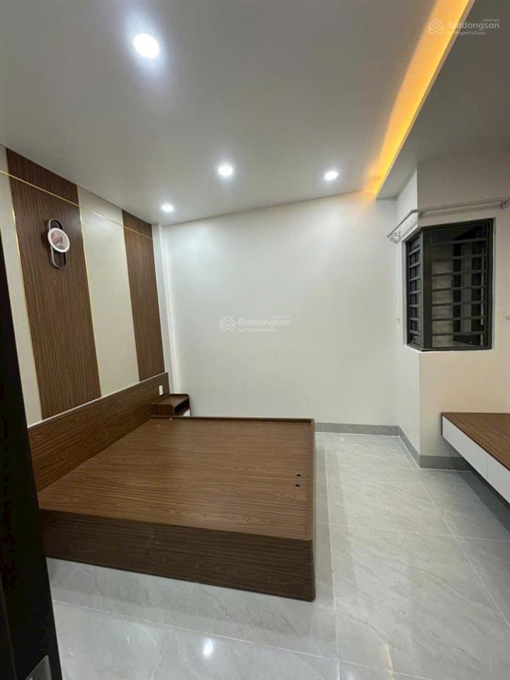 Nhà hẻm một sẹc 5m gần đường lê văn quới, 4x11m, 1 trệt 3 lầu đúc sân thượng