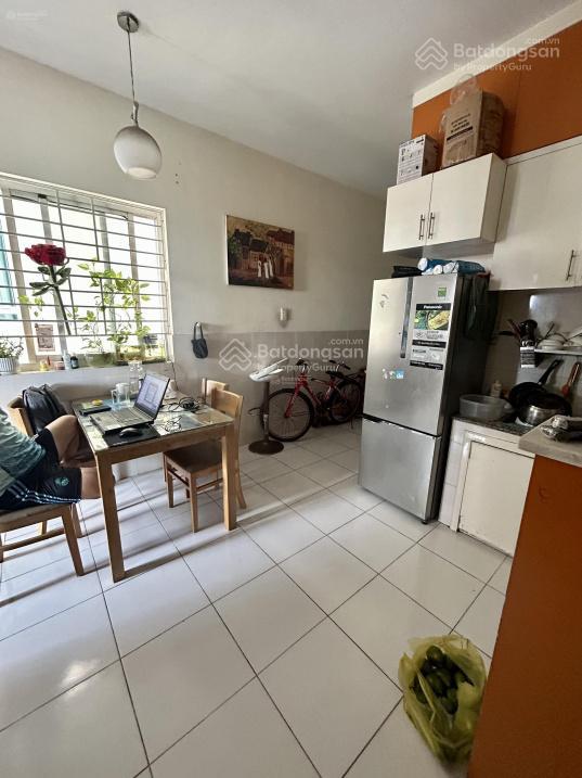 Bán gấp căn hộ 2pn, dt 59m2, nhà trống dọn vào ngay, pháp lý sở hữu vĩnh viễn,  0909 456 ***