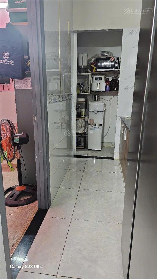 C/c blue sky tower giá 2.450 tỷ, 2pn, 2wc, ban công, tầng thấp. 0909 456 ***
