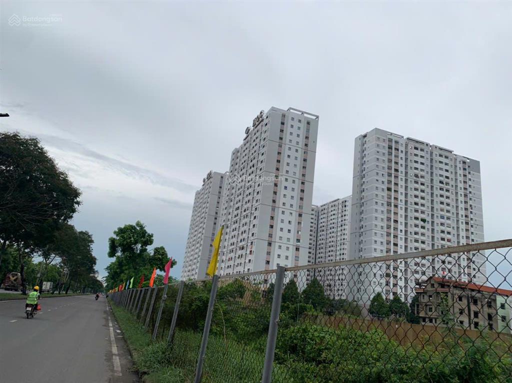 Giỏ hàng nhiều căn đang bán tại hqc plaza, căn góc vào ở ngay. l/h 0909 456 ***