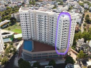 Căn góc tại blue sky tower, diện tích 120m2, giá 4 tỷ có 3pn, 3wc, 3 ban công.  0909 456 ***