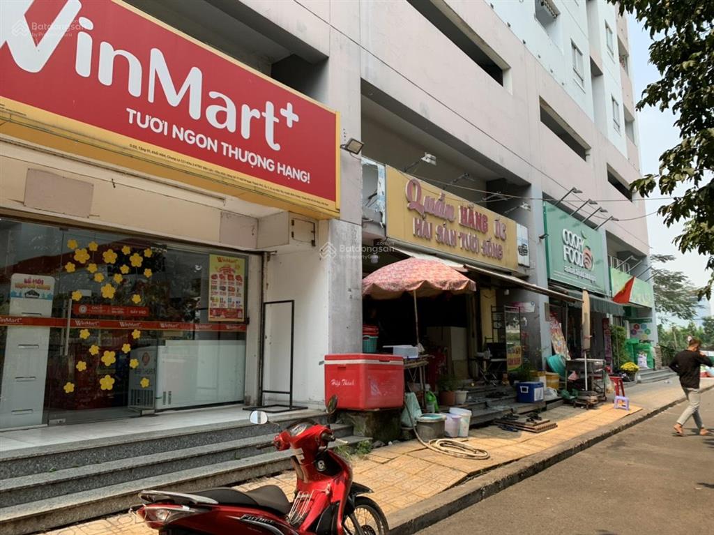 Bán shophouse tại hqc plazabình chánh,giá 3,9 tỷ, 120m2,tiện kinh doanh đủ ngành nghề.0909 456 ***