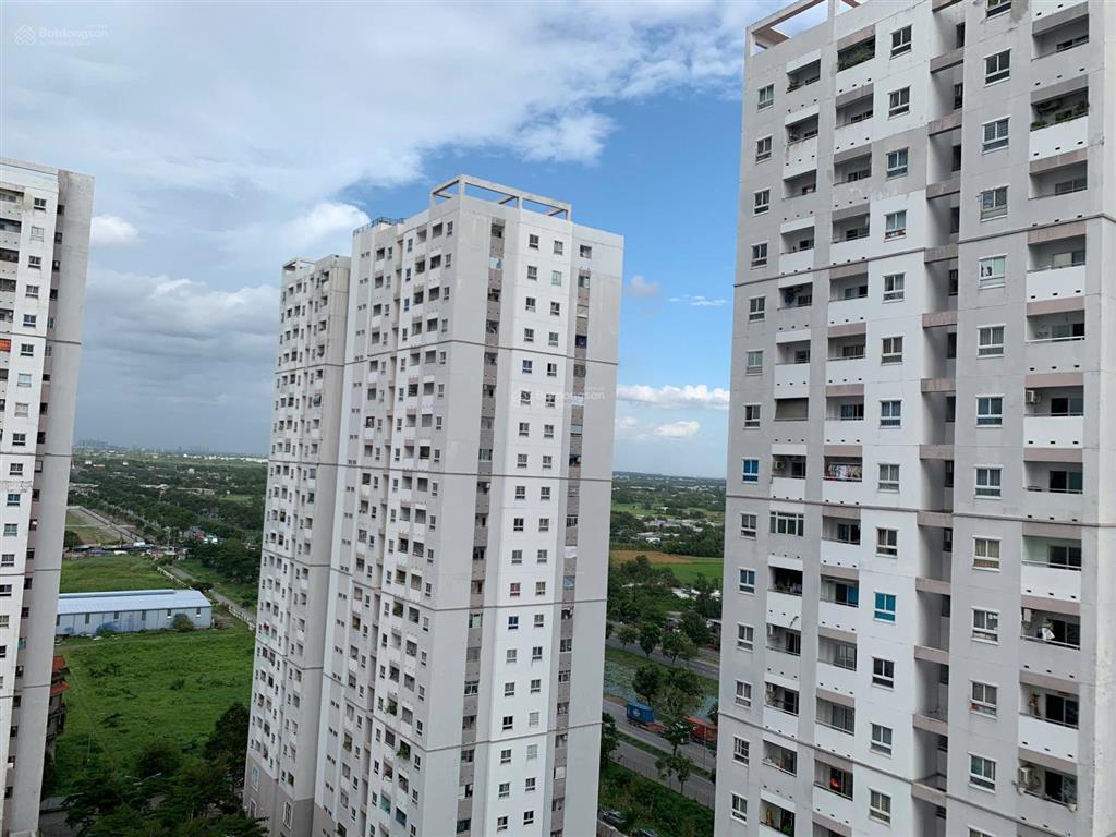 Căn 50m2 sổ sẳn 1.2 tỷ hqc plaza giá cực tốt,đt 0909 456 ***