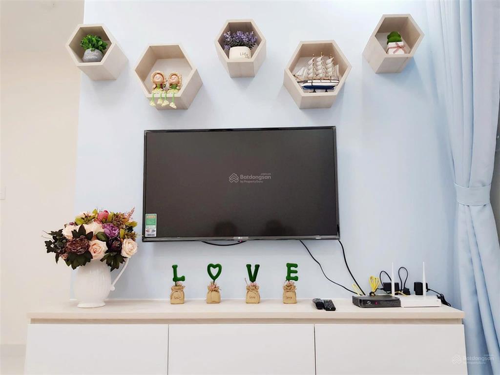 Căn 50m2 sổ sẳn 1.2 tỷ hqc plaza giá cực tốt,đt 0909 456 ***