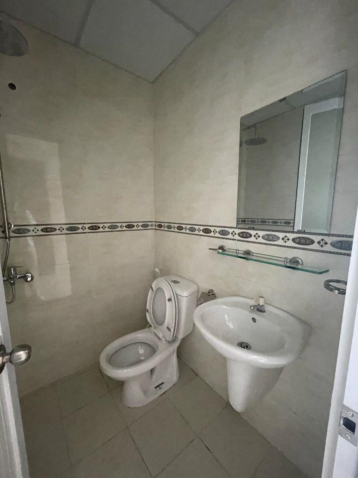 Suất thanh lý NOXH ( Blusky Tower ) 57m2, 2pn, 2wc, giá 2.7 tỷ