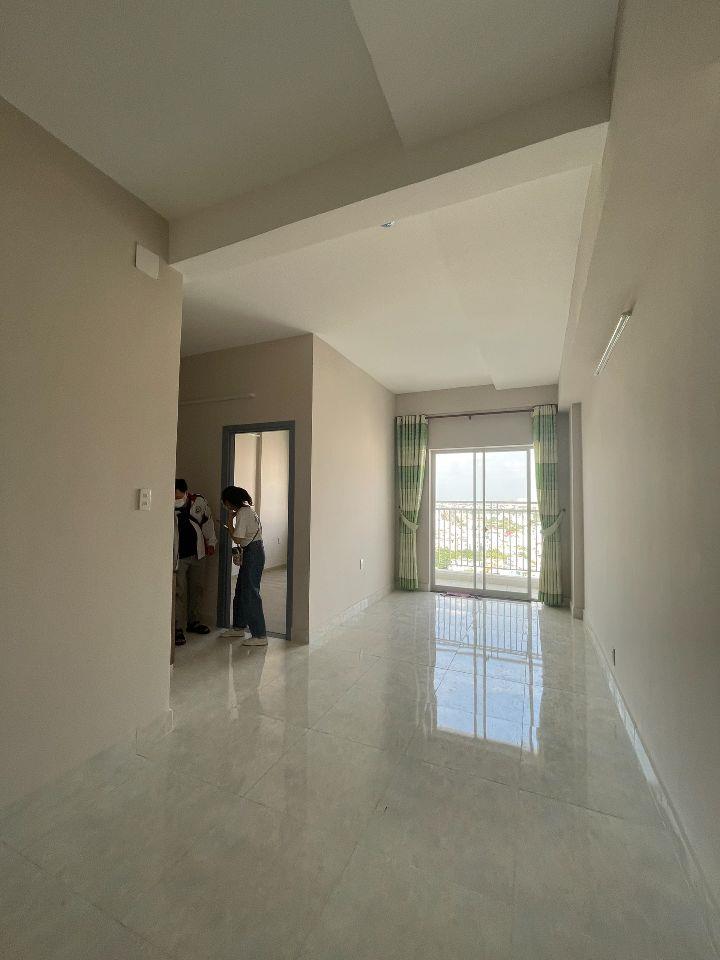 Suất thanh lý NOXH ( Blusky Tower ) 57m2, 2pn, 2wc, giá 2.7 tỷ