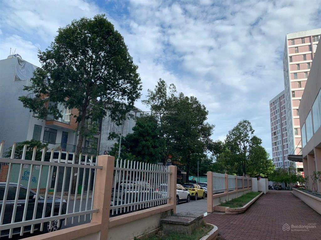 Suất thanh lý căn thương mại dạng mua bán tại blue sky tower, 2,7 tỷ, vào ở ngay.  0909 456 ***