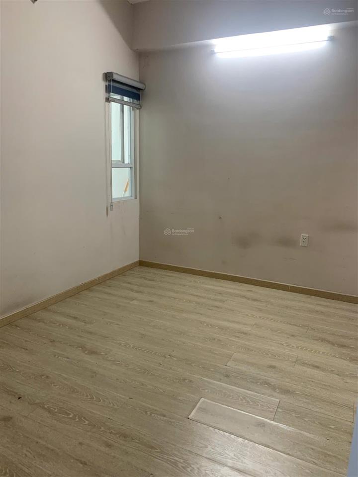 Suất thanh lý căn thương mại dạng mua bán tại blue sky tower, 2,7 tỷ, vào ở ngay.  0909 456 ***