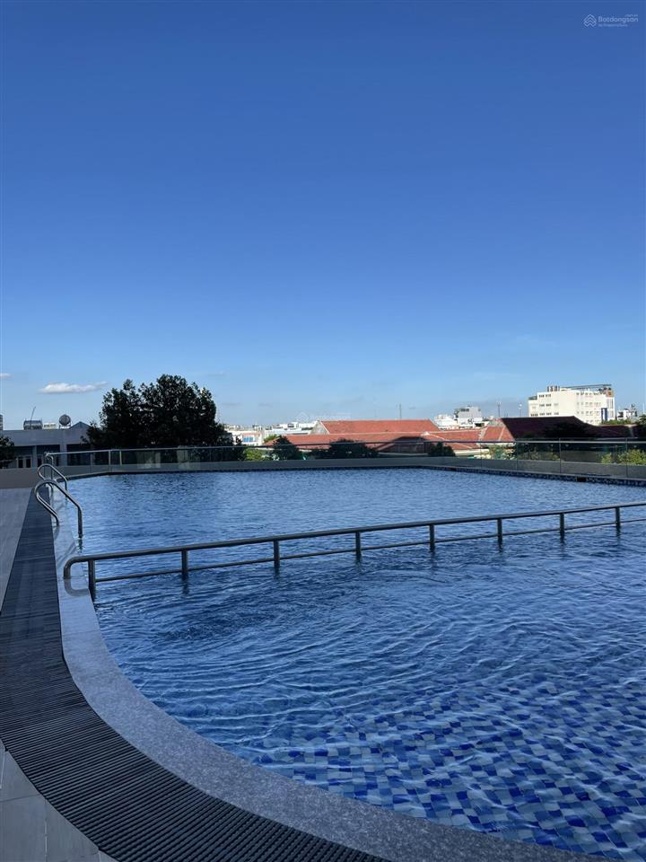 Căn hướng đông blue sky tower 63m2,nhà sạch đẹp vào ở ngay,2pn,2wc,ban công