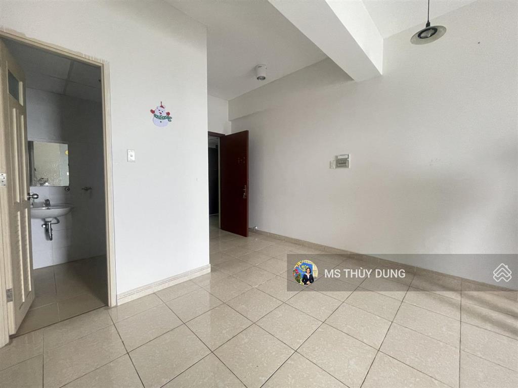 Bán căn 2pn  2wc hqc plaza giá 1,2 tỷ, lô hq1 mặt tiền nvl. xem nhà 0909 456 ***