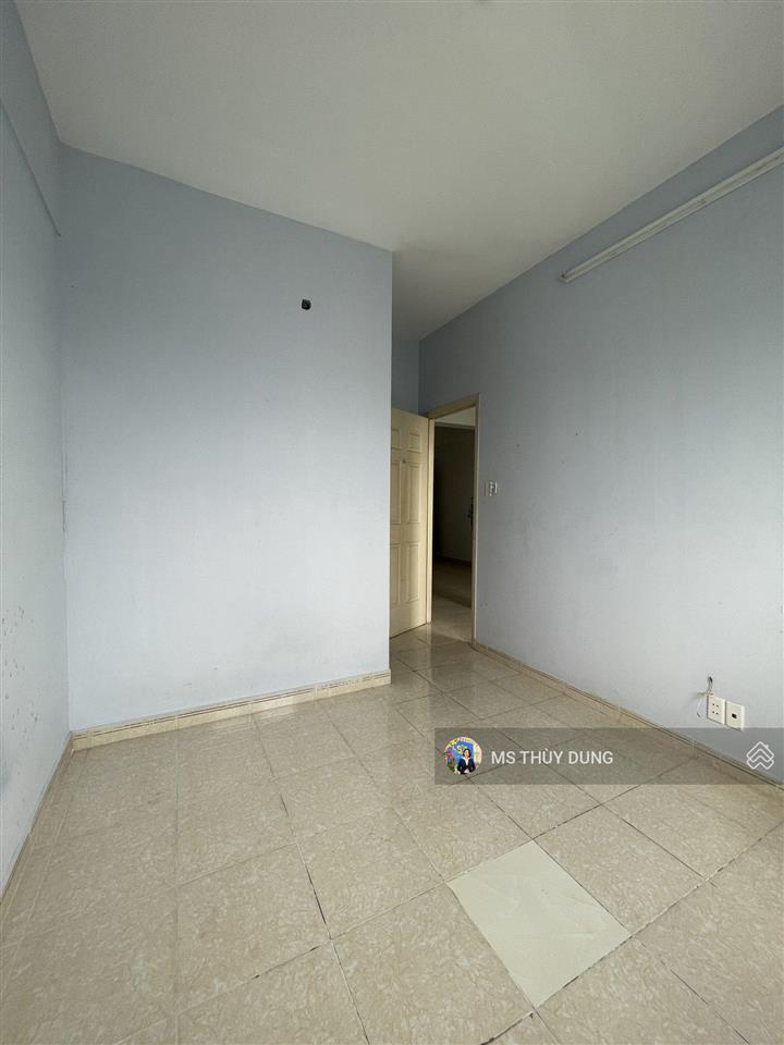 Bán căn 2pn  2wc hqc plaza giá 1,2 tỷ, lô hq1 mặt tiền nvl. xem nhà 0909 456 ***
