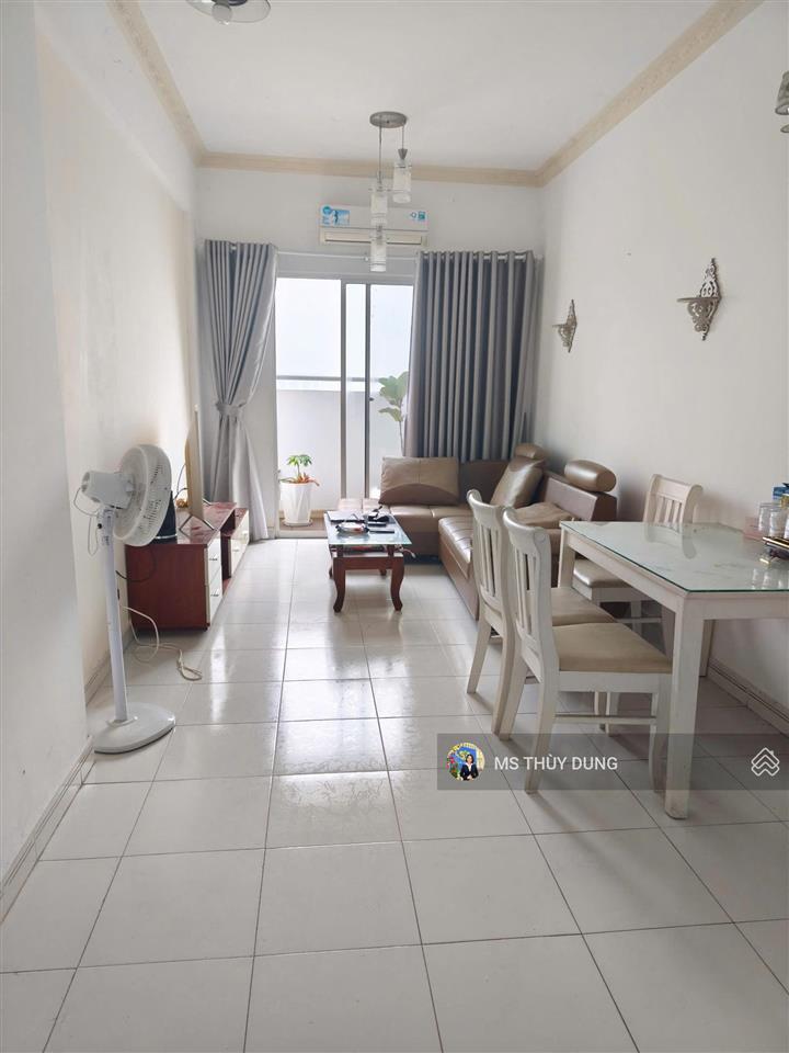 Hqc plaza bình chánh căn góc đẹp 70m2 giá 1.4 tỷ.  0909 456 ***