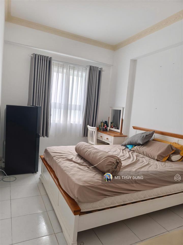 Hqc plaza bình chánh căn góc đẹp 70m2 giá 1.4 tỷ.  0909 456 ***