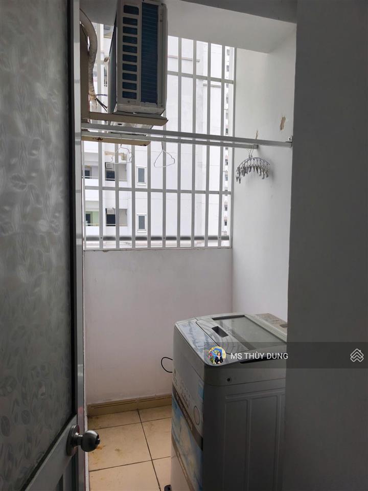 Hqc plaza bình chánh căn góc đẹp 70m2 giá 1.4 tỷ.  0909 456 ***