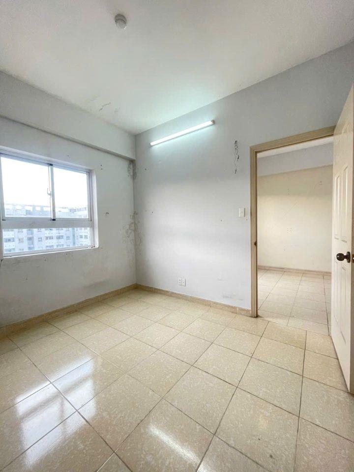 Bán 1 căn góc HQC Plaza giá chỉ 1.3 tỷ, 62m2 - 2PN - 2WC,nhận nhà ở ngay