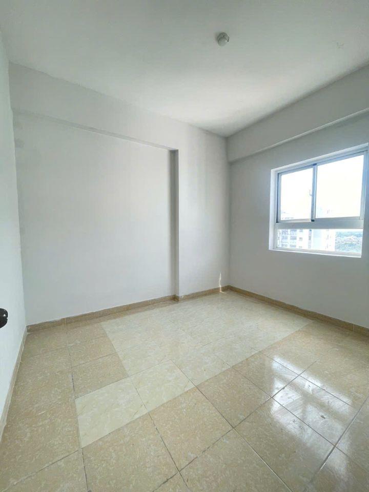 Bán 1 căn góc HQC Plaza giá chỉ 1.3 tỷ, 62m2 - 2PN - 2WC,nhận nhà ở ngay