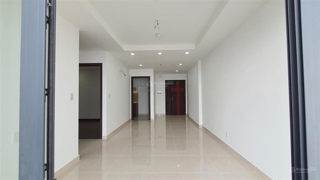 Cho thuê căn phú đông sky garden 8,2 triệu/tháng 2pn & 2wc, nhà mới tinh, có rèm, bếp, nước nóng