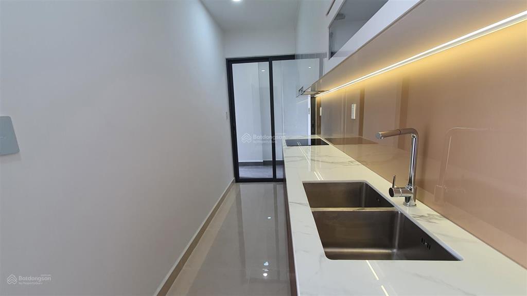 Cho thuê căn phú đông sky garden 8,2 triệu/tháng 2pn & 2wc, nhà mới tinh, có rèm, bếp, nước nóng