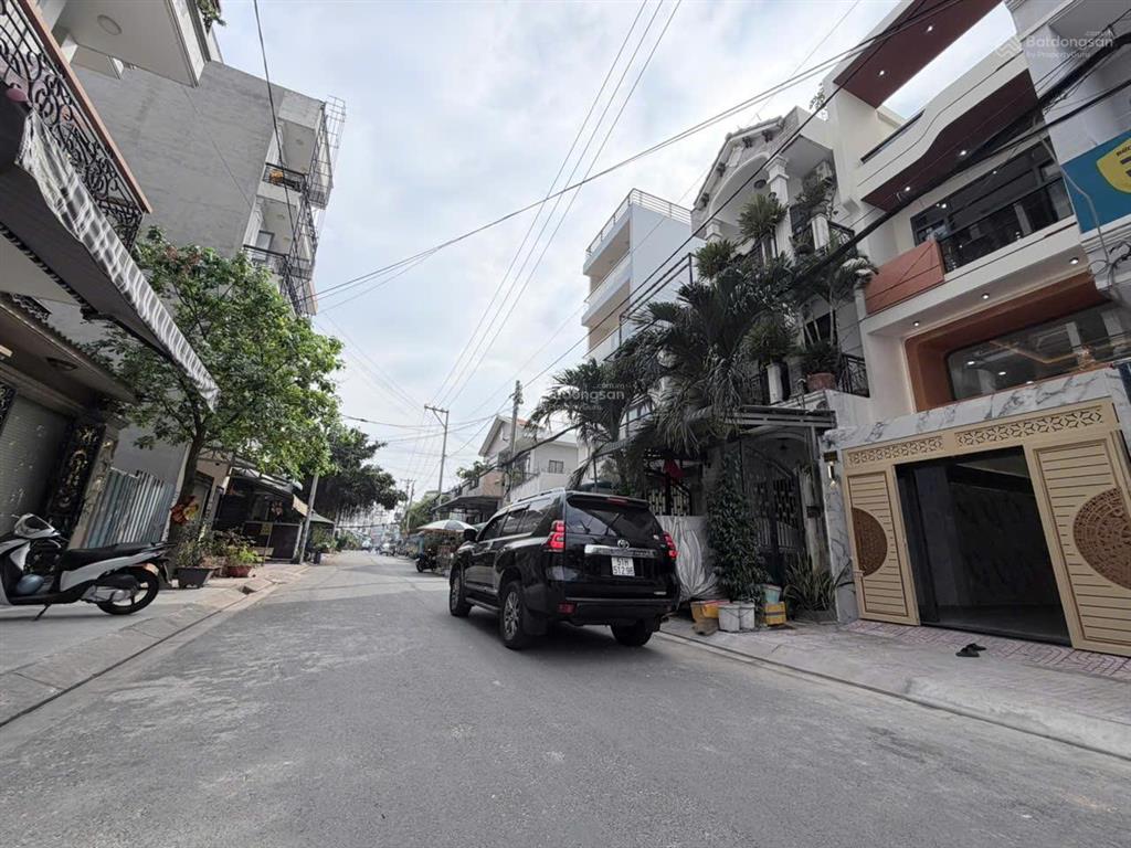 Bán nhà 1 sẹc đường nguyễn hữu tiến, giá 10,5 tỷ