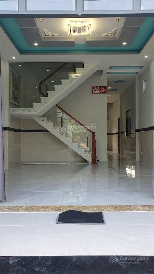 Nhà mới xây 1 xẹt nhựa rừng dầu 50m 1 trệt 1 lầu đúc thật 2.35 ty