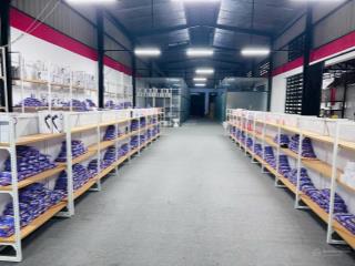 Kho mt bia truyền thống giáp tên lửa bình tân dt 700m2 có văn phòng chỗ ở lại