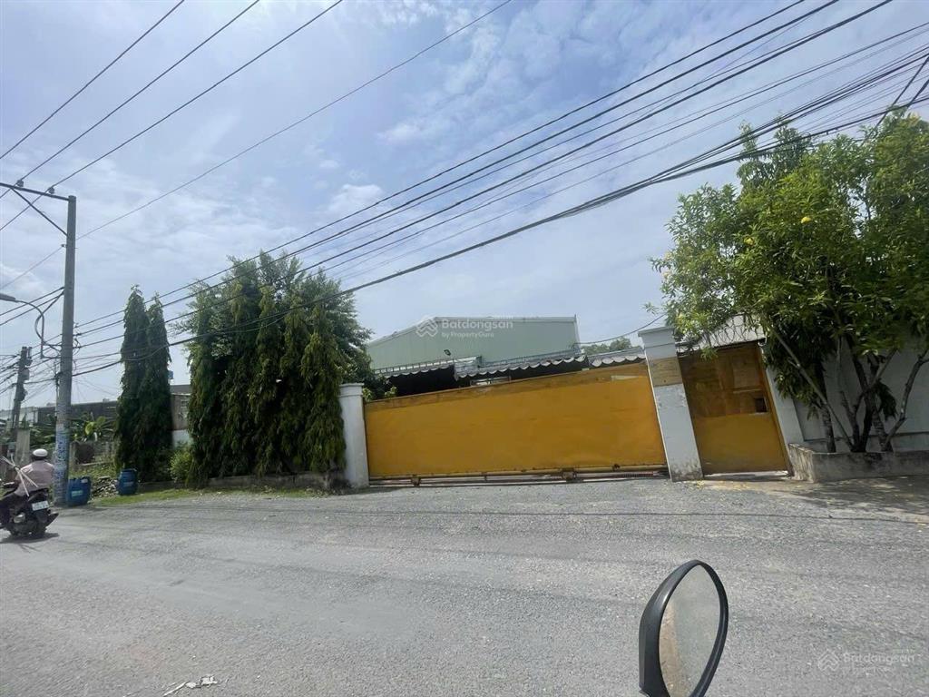 Bán nhà xưởng 2.300m2 cách cầu rạch tra 500m đường xe tải lớn vào tận nơi