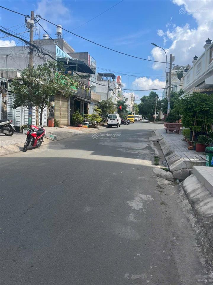 Bán nhà 1 lầu mặt đường số 6, p. bhh, quận bình tân