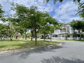 Bán căn góc 2 mặt tiền lovera park