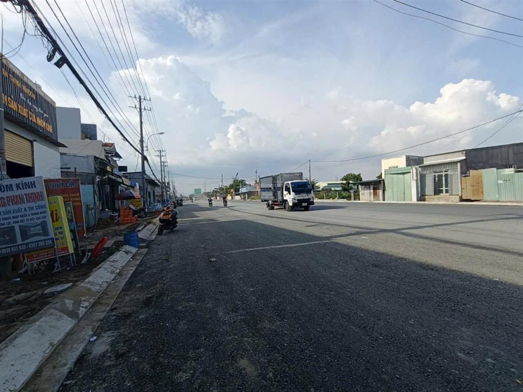 Căn hộ chung cư lê thành tại bình chánh (giáp bình tân) 2pn 1wc góp chỉ 7tr/tháng, sổ hồng