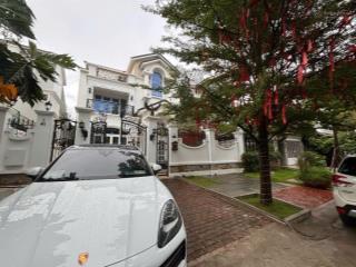 Bán villas compound nam phú, đường trần trọng cung, 5pn sân trước sau và 2 bên nt đẹp  0936 889 ***