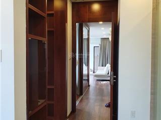 Căn góc đẹp starhill 2mt view khu kinh tế phú mỹ hưng, tầng cao thiết kế 2pn rộng  hdt 25tr 