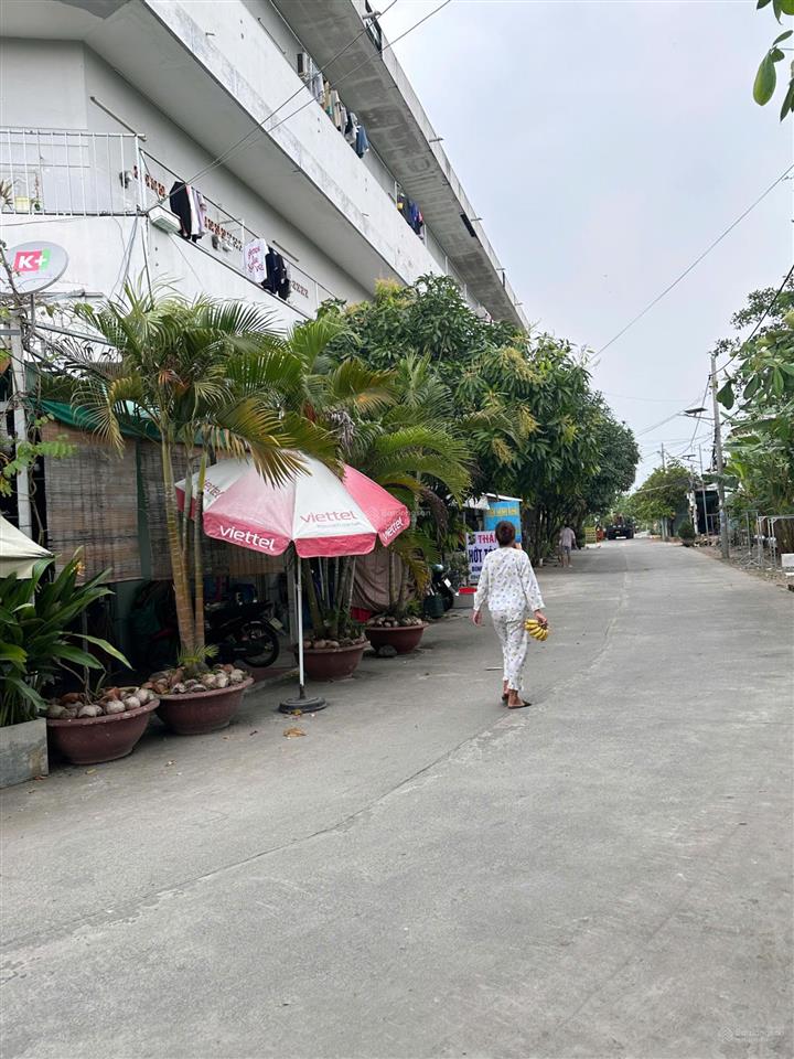 Cần tiền bán gấp nền đất long thới nhà bè, nguyễn văn tạo, ngang 7m sổ hồng new, giá 3tỷ vay 2ty5