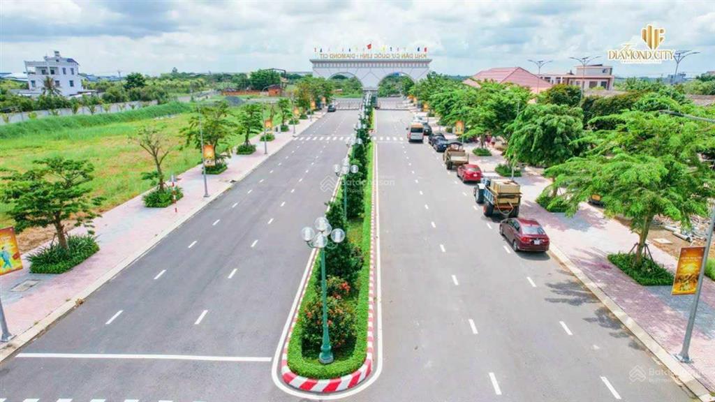 Đất the diamond cực rẻ, tt đức hòa, dt 90m2, sổ hồng riêng, chủ bán lỗ 800tr, a3  21, chốt 1 tỷ 4