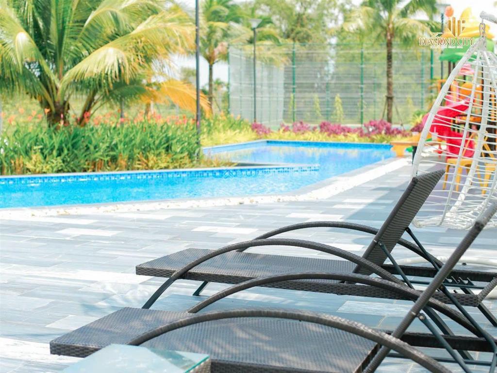 Đất the diamond cực rẻ, tt đức hòa, dt 90m2, sổ hồng riêng, chủ bán lỗ 800tr, a3  21, chốt 1 tỷ 4