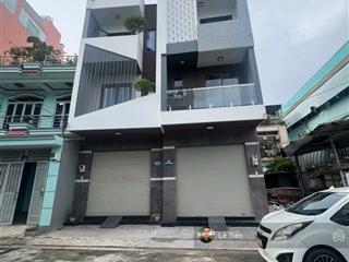 Nhà đẹp mới xây 4 tấm mt đường 16m khu họ lê. dt4.2x13m. giá 8.9 tỷ