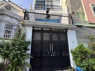 Nhà mới vào ở liền, ngay vành đai 2, gần trường học các cấp , chợ , khu dân cư an ninh