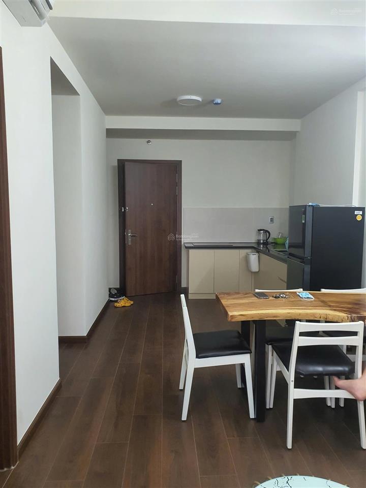 Cho thuê căn hộ 63m2 thiết kế 2pn 2wc nhà mới 100%  miễn phí 2 năm quản lý  thuộc kđt waterpoint