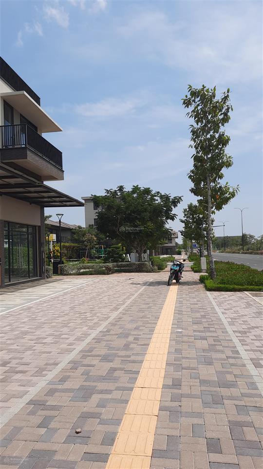 Bán gấp shophouse khu rivera 2  mặt tiền đường 36m  thiết kế 2 lối đi riêng biệt vưa ở vừa kd