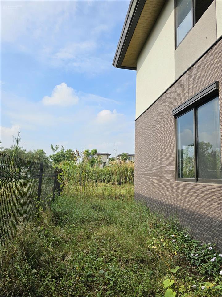 Cần ra gấp biệt thự view kênh đào 315m2  giá full chỉ 11.5tỷ  thuộc kđt waterpoint 355ha nam long