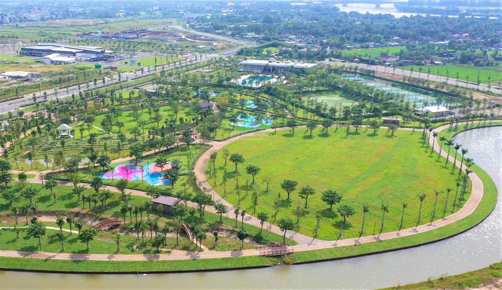 Cần ra gấp biệt thự view kênh đào 315m2  giá full chỉ 11.5tỷ  thuộc kđt waterpoint 355ha nam long
